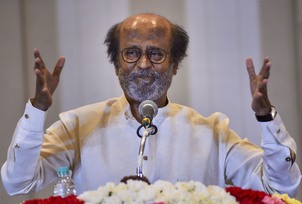 Rajini does a U-turn; says he is not going to take the political plunge ...
